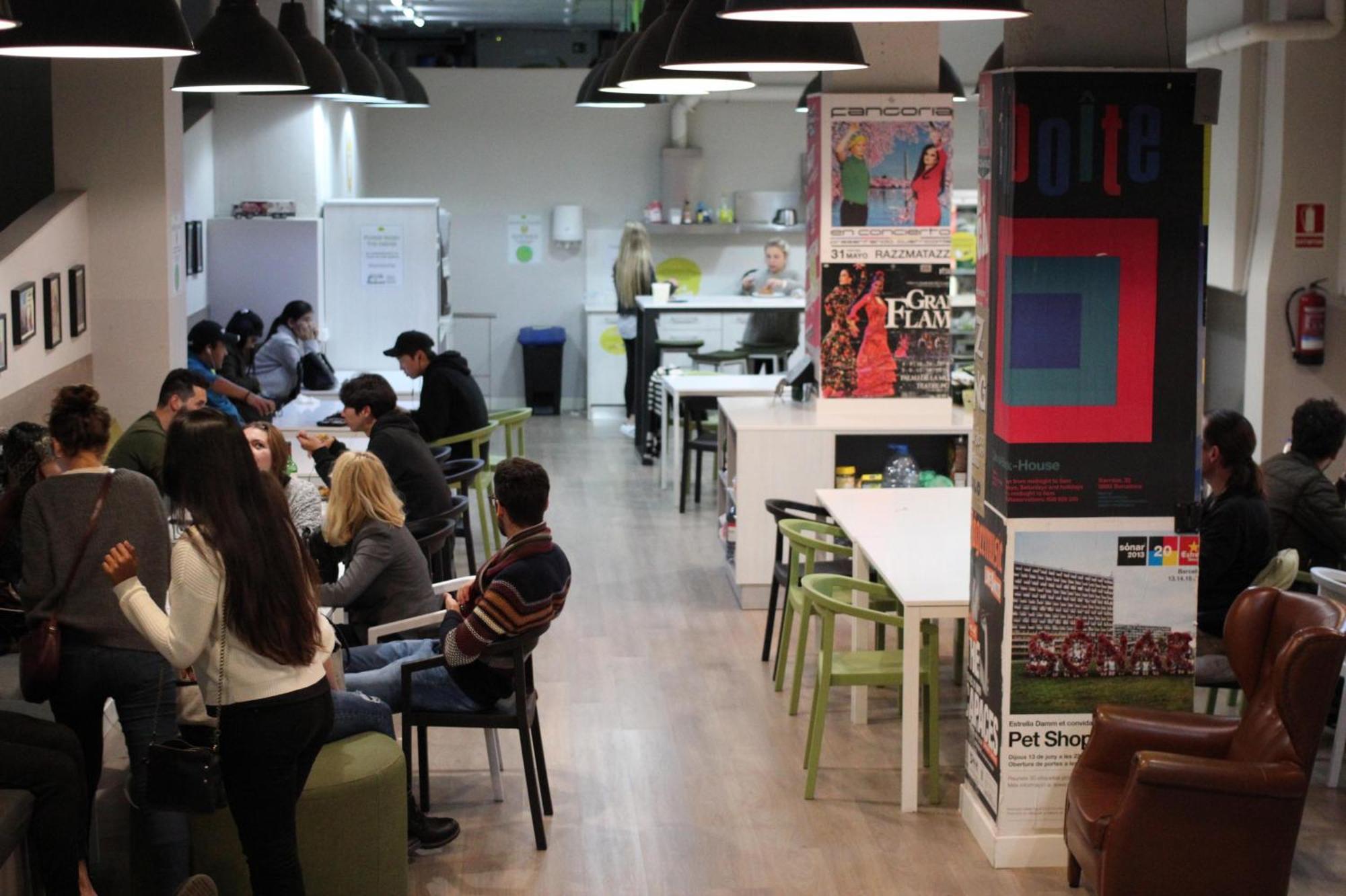 Hola Hostal Eixample — Billeder 1